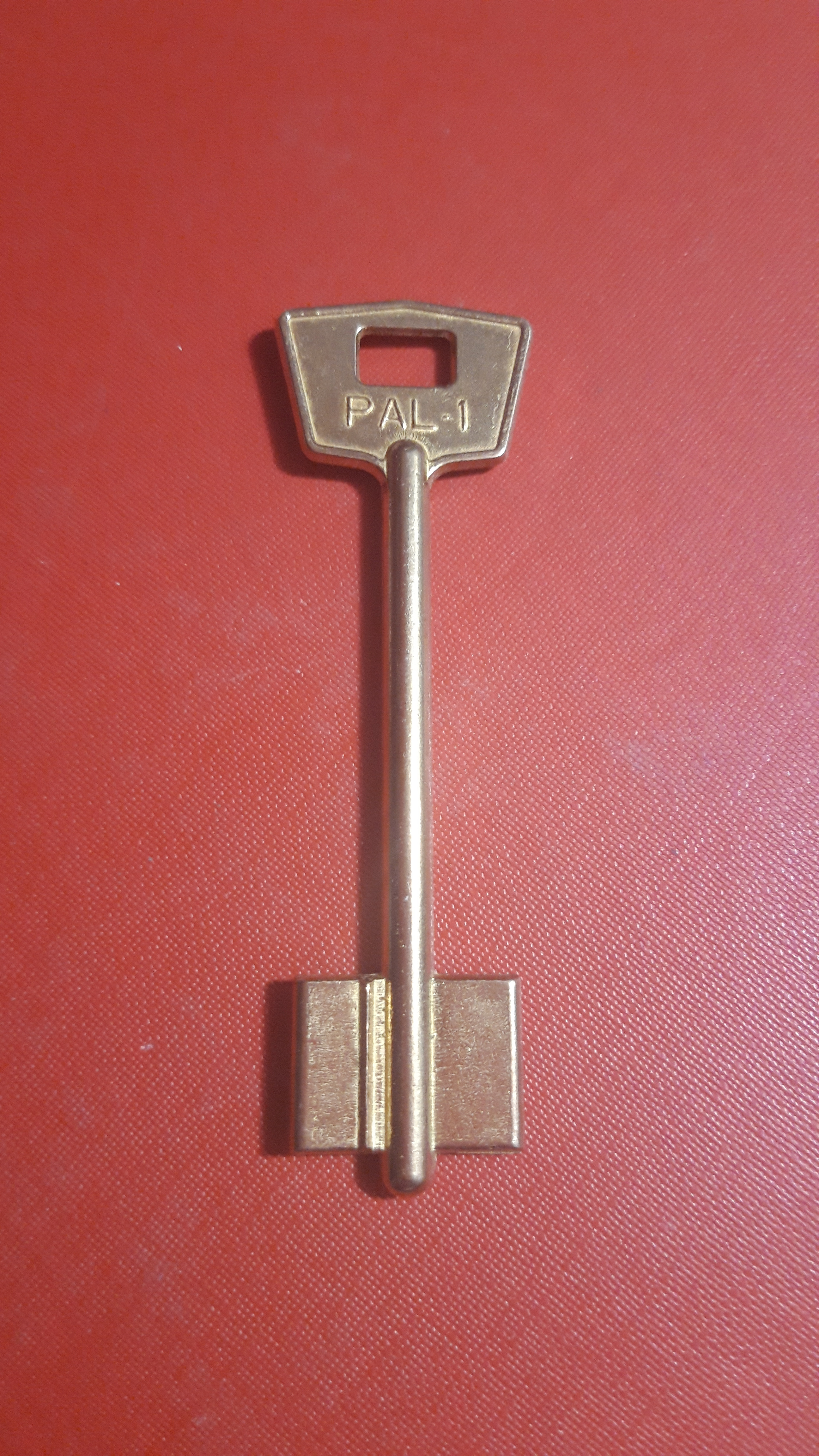 PAL-1